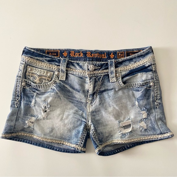 Rock Revival Pants - Sold Rock Revival Arlia Short Size 28